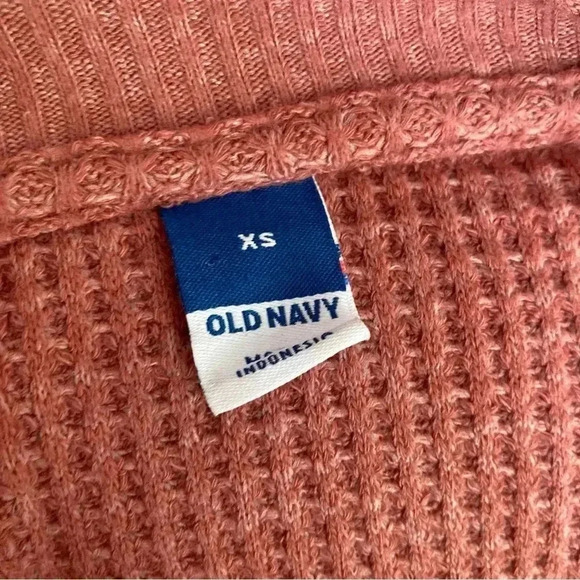 Old Navy Women’s Dusty Rose Thermal XS - Picture 2 of 5